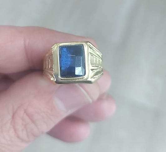 Sello Piedra Azul Tallada en Oro 18 Ktes.