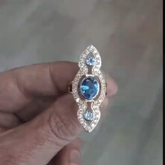 Anillo Lanzadera con Piedra Aguamarina en Oro 18 Ktes.