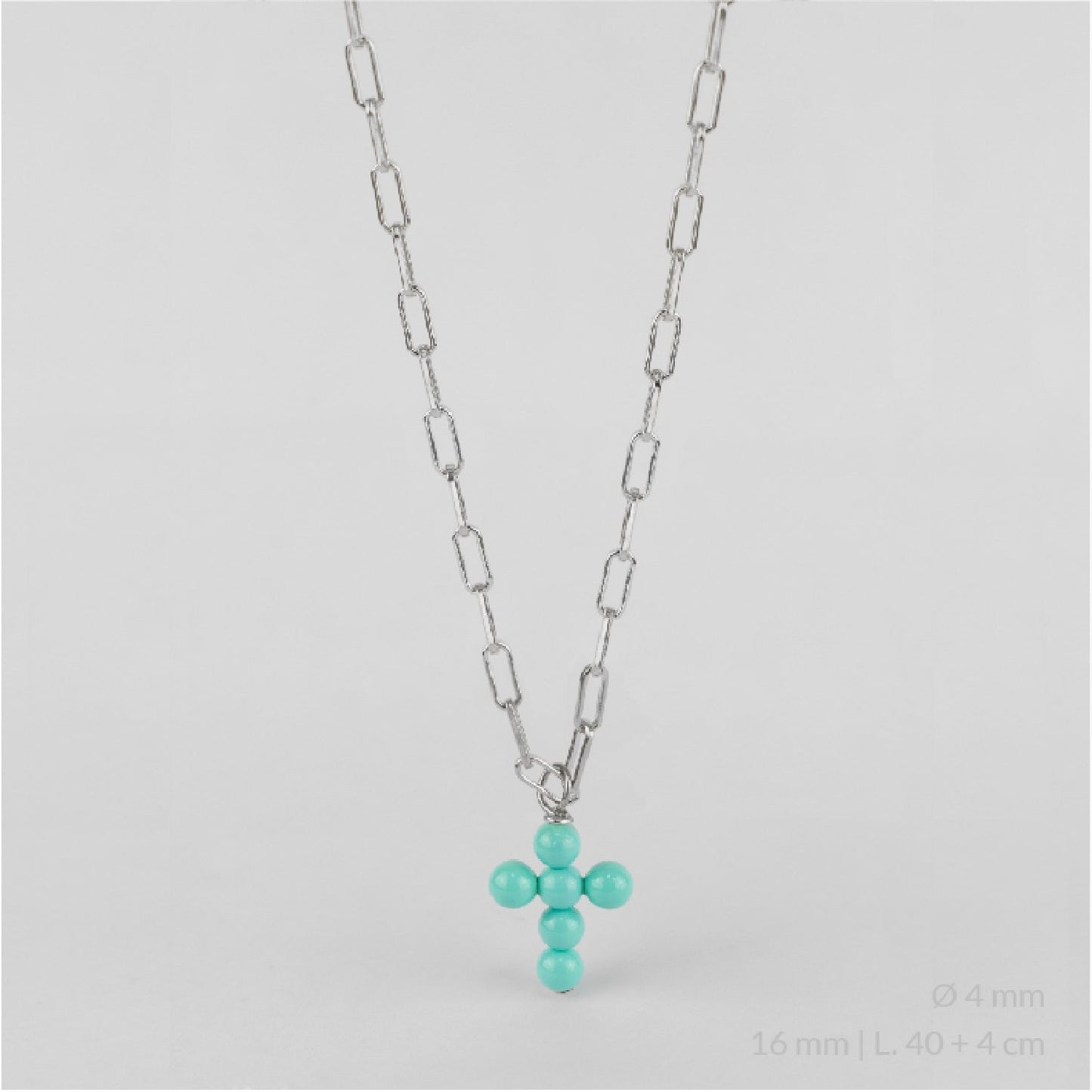 Gargantilla de Plata de Ley con cruz de perlas de color turquesa.