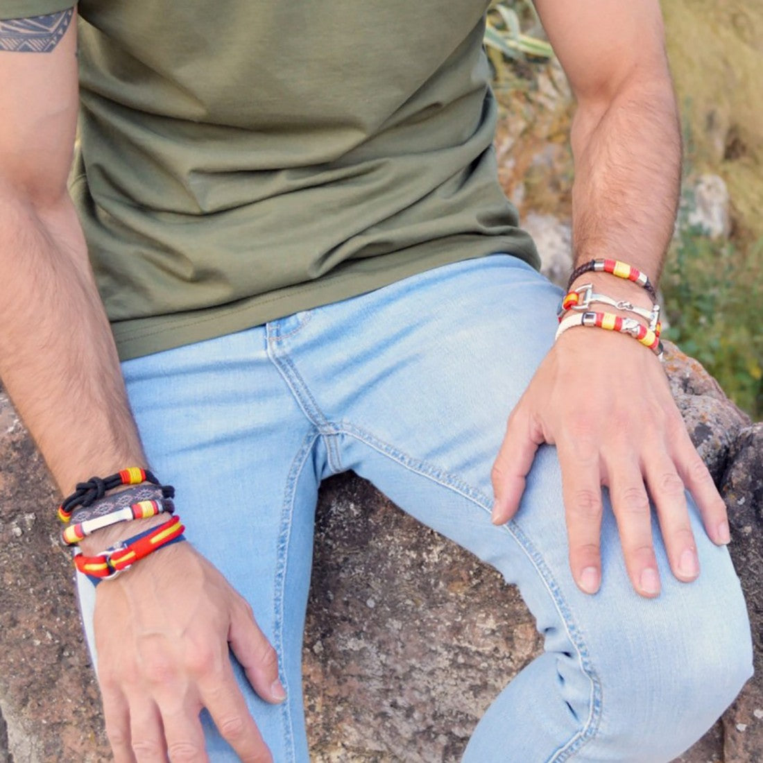 Pulsera de acero con cabo naútico negro ESPAÑA